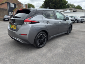 2023 Nissan Leaf 39kwh N-Connecta in Grey — image 5