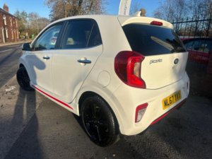2017 Kia Picanto 1.25 Gt-Line S Euro 6 5dr in White — image 4