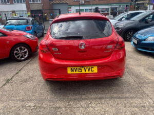 2015 Vauxhall Astra 1.4i Turbo Limited Edition Euro 6 5dr in Red — image 6
