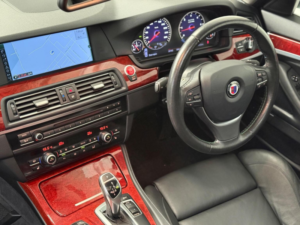 2012 BMW Alpina D5 3.0d Switchtronic Euro 6 (s/s) 4dr in White — image 2