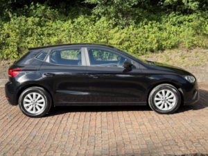 2017 SEAT Ibiza 1.0 Mpi Se in Black — image 6