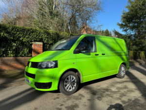 2011 Volkswagen Transporter in Green — image 5