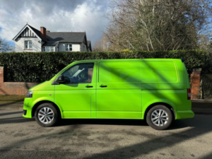 2011 Volkswagen Transporter in Green — image 6
