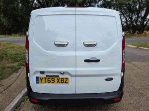 2019 Ford Transit Connect 1.5 220 Ecoblue Leader L1 Euro 6 (s/s) 5dr in White — image 4