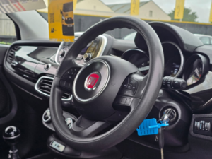 2016 Fiat 500x 1.6 E-Torq Pop SUV 5dr Petrol Manual Euro 6 (110 Ps) in Black — image 3