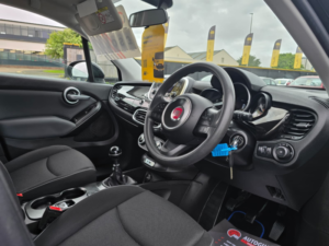 2016 Fiat 500x 1.6 E-Torq Pop SUV 5dr Petrol Manual Euro 6 (110 Ps) in Black — image 5