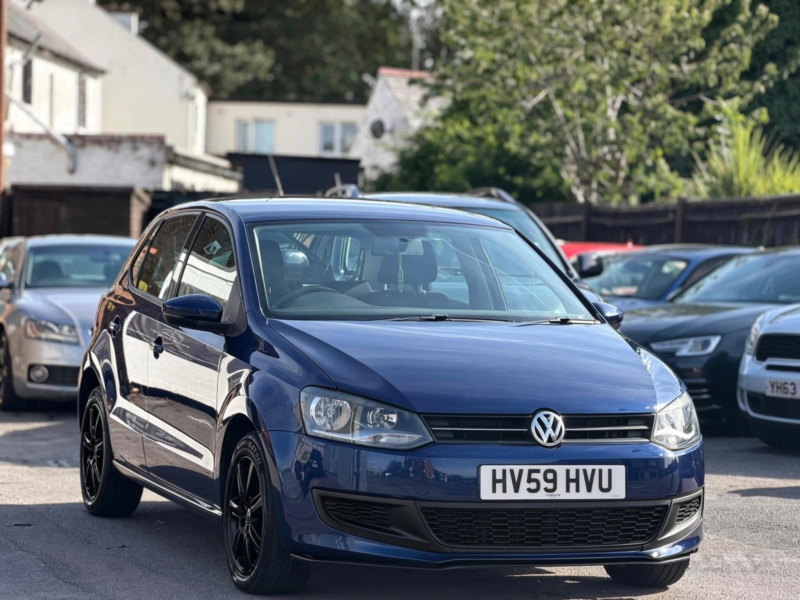 2009 Volkswagen Polo 1.6 Tdi Se Euro 5 5dr in Blue — image 1