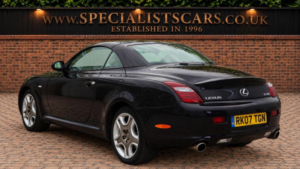 2007 Lexus Sc 4.3 430 2dr in Black — image 4
