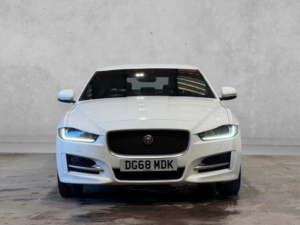 2018 Jaguar Xe 2.0d R-Sport Auto AWD Euro 6 (s/s) 4dr in White — image 5