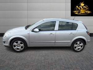 2008 Vauxhall Astra 1.4 I 16v Breeze in Silver — image 4