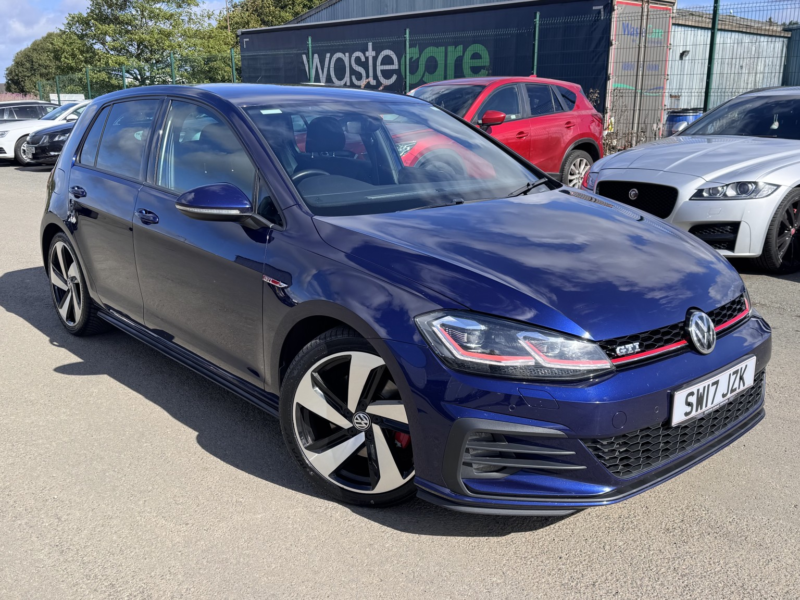 2017 Volkswagen Golf 2.0 Tsi Bluemotion Tech Gti in Blue — image 1