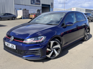 2017 Volkswagen Golf 2.0 Tsi Bluemotion Tech Gti in Blue — image 3