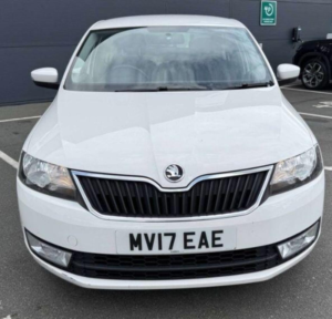 2017 Skoda Rapid 1.2 Tsi Se Euro 6 (s/s) 5dr in White — image 4