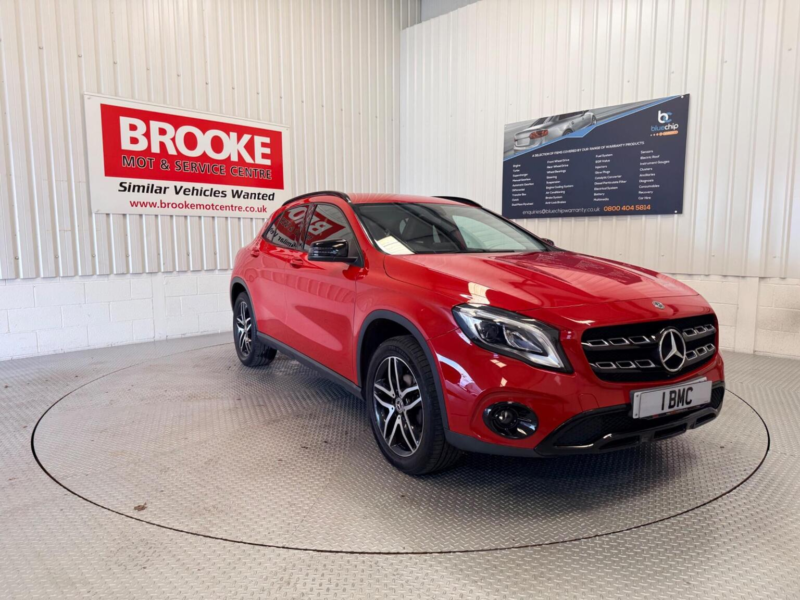 2020 Mercedes-Benz Gla 1.6 Gla180 Urban Edition 7g-Dct Euro 6 (s/s) 5dr in Red — image 1
