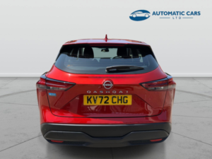 2022 Nissan Qashqai Dig-T Acenta Premium Dct Mhev in Red — image 6