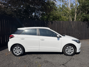 2018 Hyundai I20 1.2 I20 S Air 1.2 75ps +dab in White — image 4