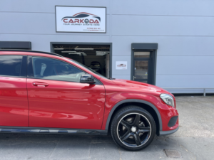 2017 Mercedes-Benz Gla 2.1 Gla220d Amg Line in Red — image 5