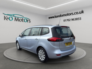 2017 Vauxhall Zafira Tourer 1.4i Turbo Design Euro 6 5dr in Silver — image 4