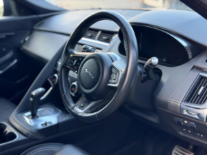 2019 Jaguar E-Pace 2.0 D180 R-Dynamic Se Auto AWD Euro 6 (s/s) 5dr in Black — image 2