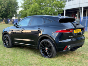 2019 Jaguar E-Pace 2.0 D180 R-Dynamic Se Auto AWD Euro 6 (s/s) 5dr in Black — image 3