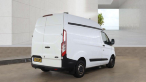 2019 Ford Transit Custom 2.0 300 Ecoblue L1 H2 Euro 6 5dr in White — image 5