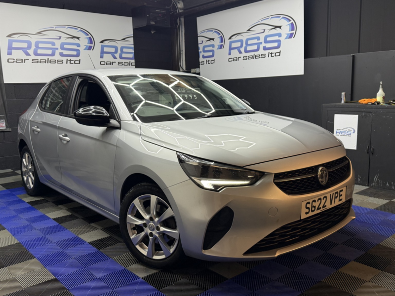 2022 Vauxhall Corsa 1.5 Turbo D Se Edition in Grey — image 1