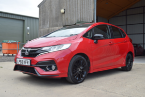 2018 Honda Jazz 1.5 I-Vtec Sport in Red — image 3