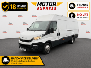 2016 Iveco Daily 2.3 High Roof Semi-Window Crew Van 3520l Wb in White — image 4