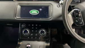 2019 Land Rover Range Rover Evoque 2.0 D180 R-Dynamic S Auto 4WD Euro 6 (s/s) 5dr in Black — image 6