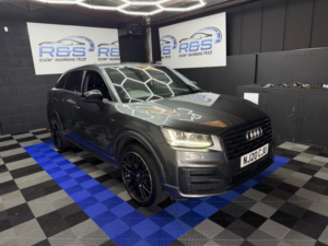 2020 Audi Q2 1.0 Tfsi 30 Black Edition in Grey — image 5