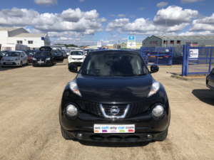 2013 Nissan Juke 1.6 Acenta Premium in Black — image 3