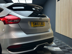 2016 Ford Focus 2.0 Tdci St-2 Hatchback 5dr Diesel Manual Euro 6 (s/s) (185 Ps) in Silver — image 5