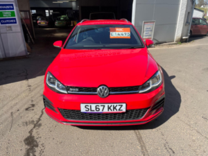 2017 Volkswagen Golf 2.0 Tdi Gtd in Red — image 3