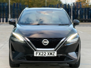 2022 Nissan Qashqai 1.3 Dig-T Mhev Tekna Xtron Euro 6 (s/s) 5dr in Black — image 6