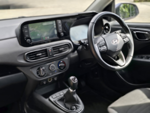 2024 Hyundai I10 1.0 Advance Hatchback 5dr Petrol Manual Euro 6 (s/s) (67 Ps) in Blue — image 2