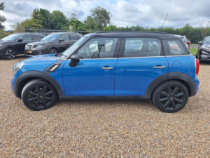 2014 MINI Countryman 1.6 Cooper S Euro 5 (s/s) 5dr in Blue — image 5