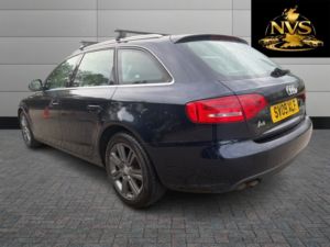 2009 Audi A4 Avant 2.0 Tdi Se in Blue — image 5