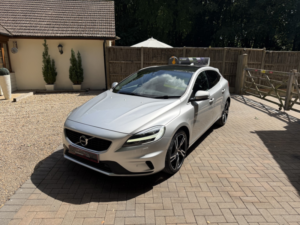 2017 Volvo V40 2.0 R-Design Pro D3 in Silver — image 3