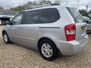 2011 Kia Sedona Wheelchair Accessible Vehicle Wav Side Ramp Passenger Upfront Ramp 2.2 Crdi 2 in Silver — image 5