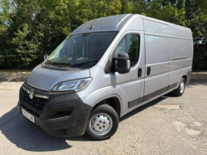 2023 Vauxhall Movano 2.2 Cdti 3500 Biturbo Prime Fwd L3 H2 Euro 6 (s/s) 5dr in Silver — image 3