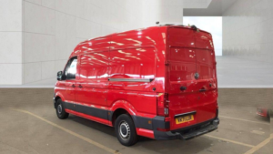 2021 Volkswagen Crafter 2.0 Tdi Cr35 Trendline Rwd Mwb Euro 6 (s/s) 5dr in Red — image 5