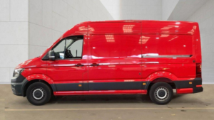 2021 Volkswagen Crafter 2.0 Tdi Cr35 Trendline Rwd Mwb Euro 6 (s/s) 5dr in Red — image 6