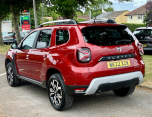 2022 Dacia Duster 1.3 Prestige Tce 130 4x2 in Red — image 5