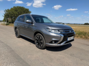 2018 Mitsubishi Outlander 2.0h 12kwh 4h CVT 4WD Euro 6 (s/s) 5dr in Grey — image 6