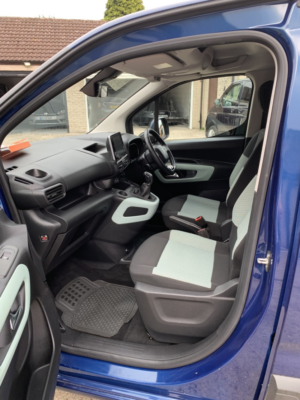 2019 Citroen Berlingo 1.5 Bluehdi Feel in Blue — image 6