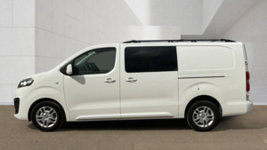 2020 Vauxhall Vivaro 2.0 Turbo D 3100 Sportive Crew Van L2 H1 Euro 6 (s/s) 5dr in White — image 6