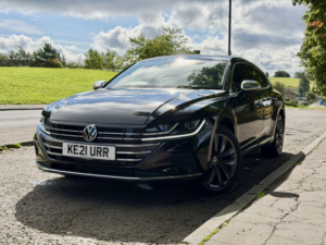 2021 Volkswagen Arteon 1.4 Tsi 13kwh Elegance Shooting Brake DSG Euro 6 (s/s) 5dr in Black — image 4
