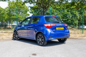 2019 Toyota Yaris 1.5 Vvt-I Icon Tech in Blue — image 5