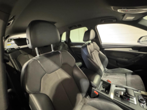 2020 Audi Q5 2.0 Tdi 40 S Line S Tronic Quattro Euro 6 (s/s) 5dr in Black — image 4
