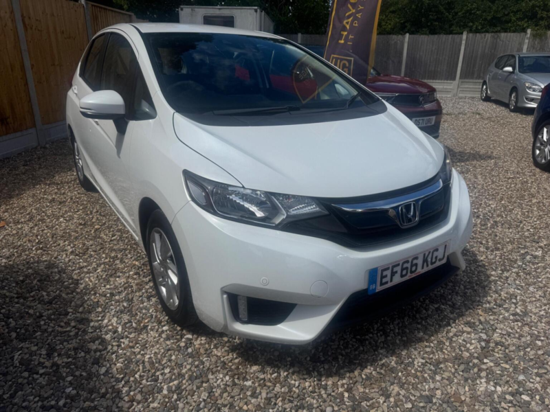 2017 Honda Jazz 1.3 I-Vtec Se Navi Euro 6 (s/s) 5dr in White — image 1
